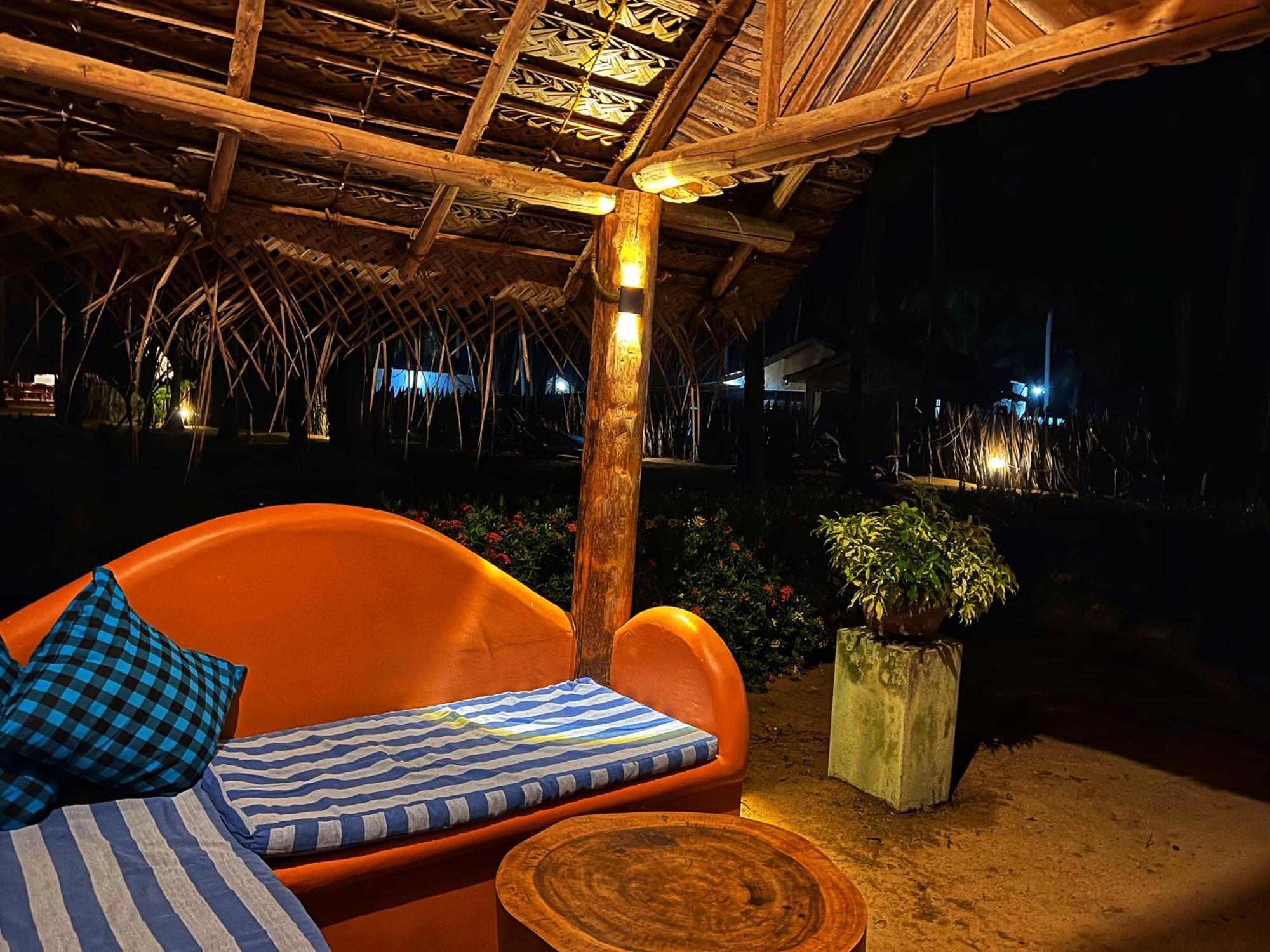 Roshanne Beach Resort Калпития Экстерьер фото