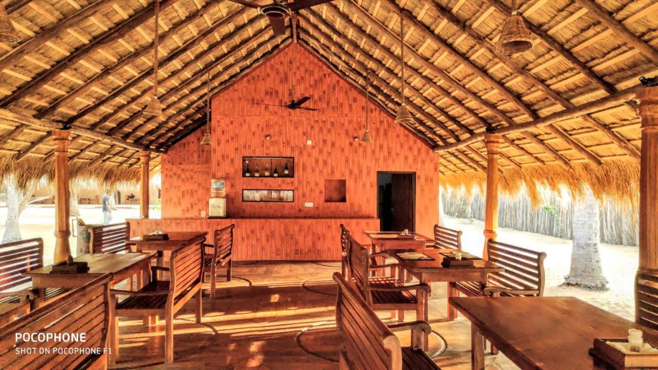 Roshanne Beach Resort Калпития Экстерьер фото